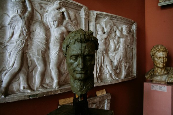 Découvrez l'Art Abstrait : Les 5 Expositions Incontournables à Ne Pas Rater